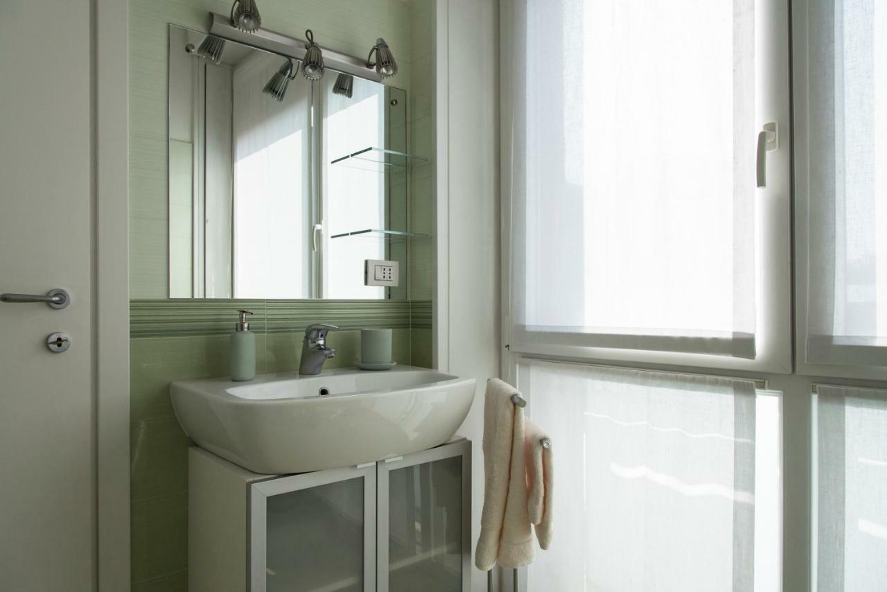 Apartment Luxurious 4bdr Penthouse Near Duomo Cathedral Mailand